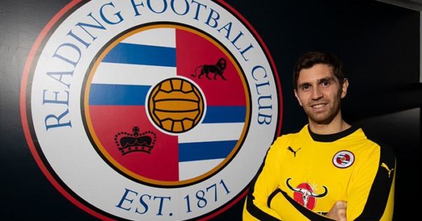 Emiliano Martínez seguirá su carrera en la segunda división inglesa