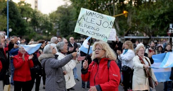 Mar del Plata tuvo su marcha en apoyo al juez Ramos Padilla