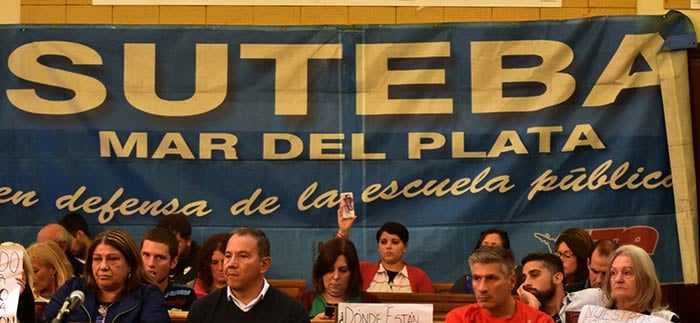 En Mar del Plata, docentes de Suteba votaron rechazar la oferta