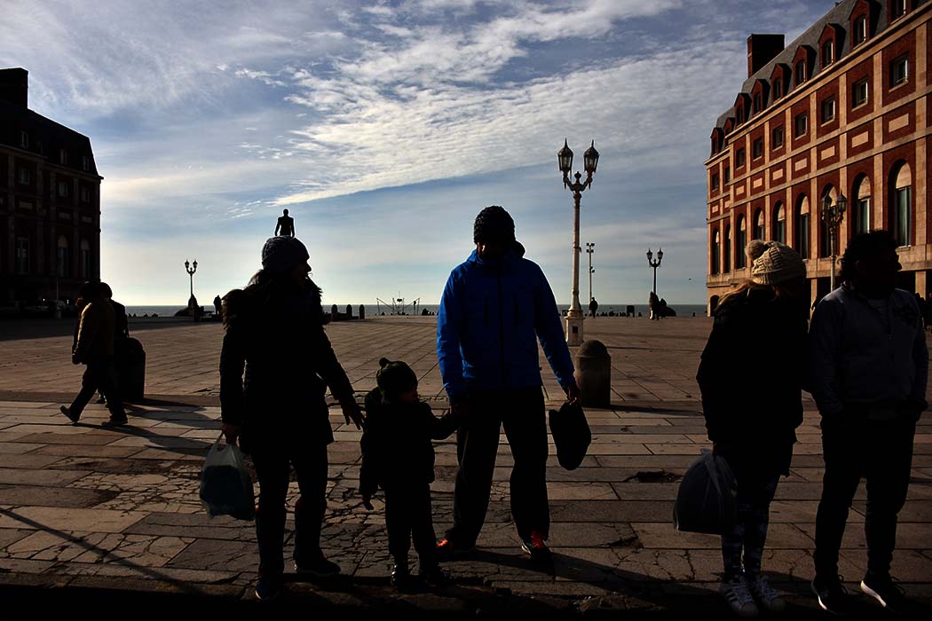 Fin de semana largo con 93 mil turistas en Mar del Plata