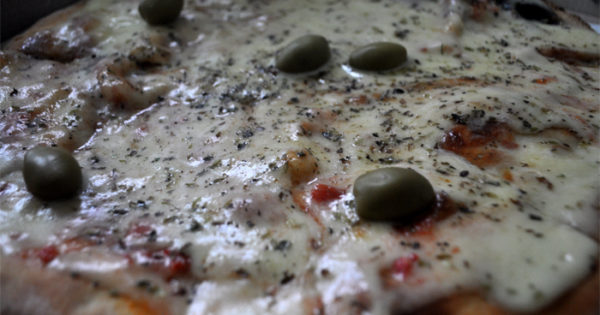 Empieza “La noche de la pizza y la empanada”, con descuentos en Mar del Plata