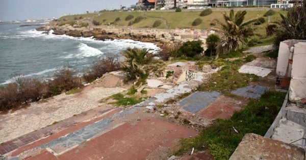 Playa Chica: licitan obras para restaurar el paseo e instalar locales gastronómicos