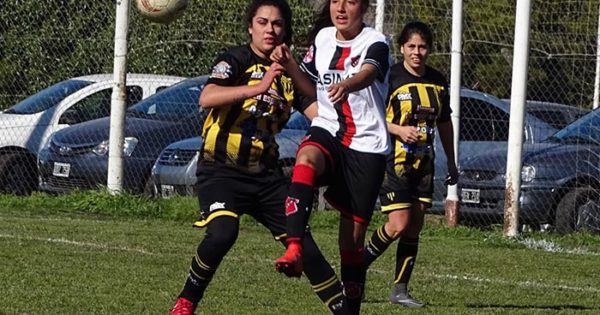Fútbol femenino: Aldosivi, Urquiza y San José siguen arriba en Primera