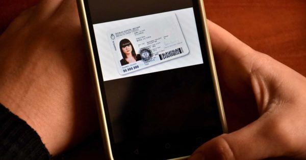 El gobierno lanzó una versión digital del DNI para celulares: cómo obtenerlo