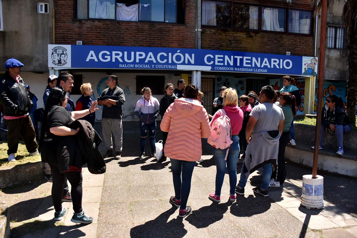 Barrio Centenario: la unión vecinal para evitar el desalojo a una familia
