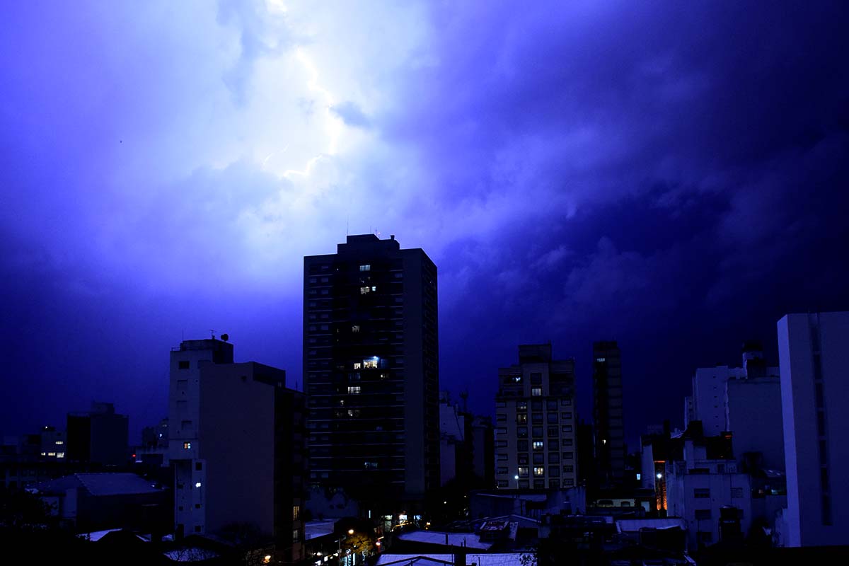 Alerta meteorológico en Mar del Plata: se esperan tormentas fuertes este domingo