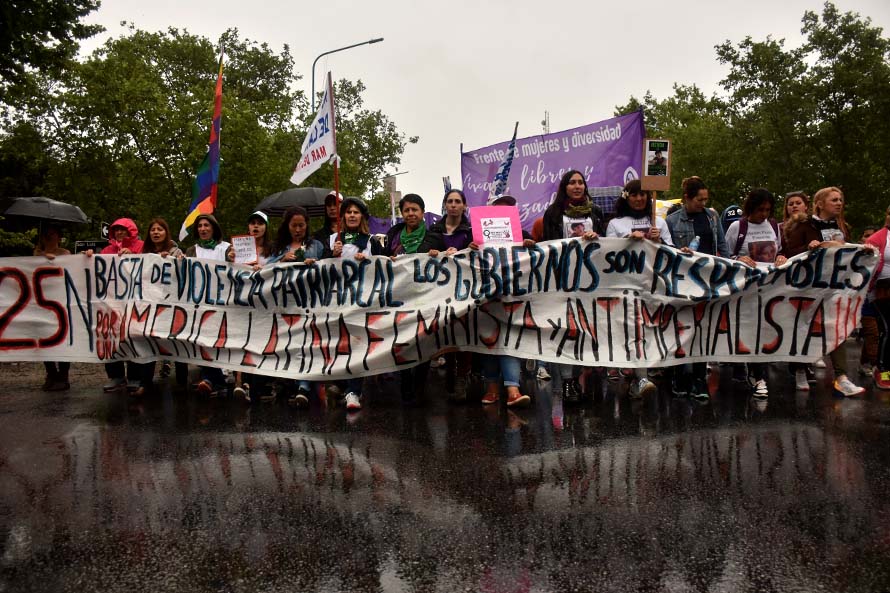 Una “caravana violeta” y un “festival verde” en el día contra la violencia de género