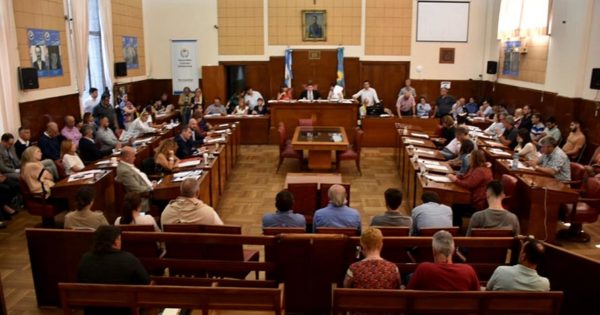 El Concejo aprobó las designaciones de Montenegro en los entes y OSSE