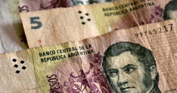 Confirman la prórroga y los billetes de 5 pesos tendrán vigencia hasta el 29 de febrero
