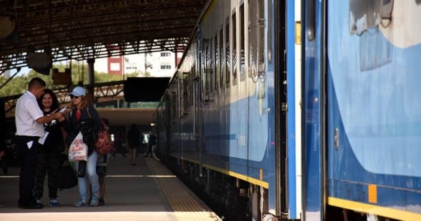 Tren: no avanzó la denuncia por posible “compra fantasma” de pasajes