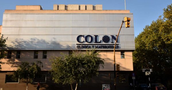 Cortes en IOMA: la Clínica Colón demoró la atención a un paciente y le exige $1 millón