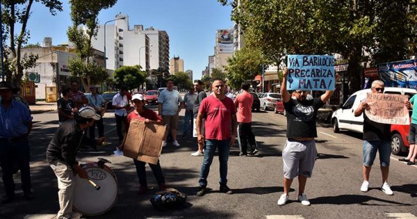 Vía Bariloche: otra audiencia y protesta por la reincorporación de los despedidos