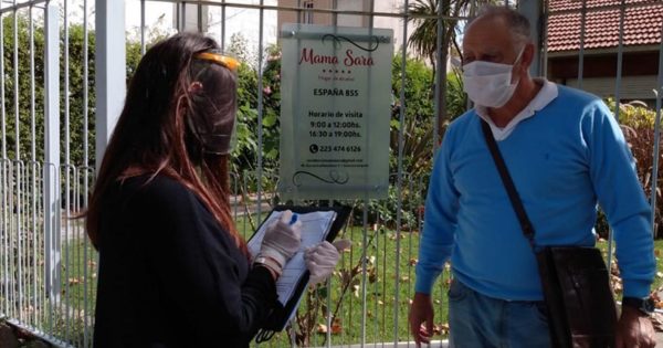 Notifican a los geriátricos para que cumplan el protocolo sanitario en Mar del Plata