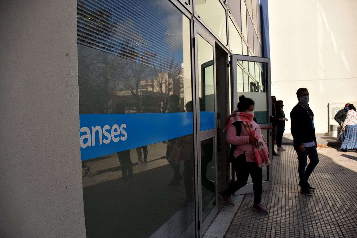 Anses confirmó el pago de un bono de $15.000 para beneficiarios del AMBA