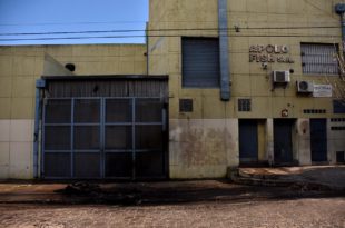 Puerto, un nuevo conflicto: trabajadores toman una planta por falta de pago