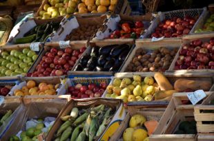 Relevan un aumento anual del 80% en los alimentos en comercios de barrio