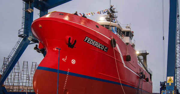 Astillero Contessi botó el buque pesquero congelador “Federico C”