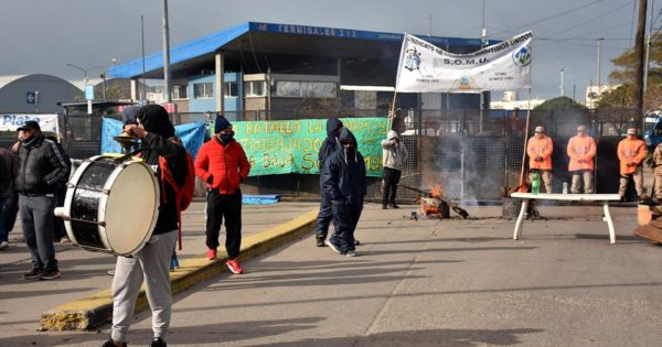 Protesta del SOMU y fuerte operativo en el Puerto de Mar del Plata