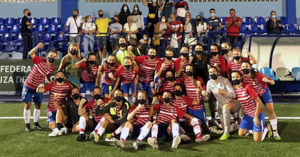 Fútbol femenino: Milagros Menéndez debutó en el Granada en una final