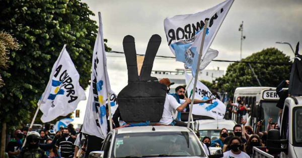 En el “Día de la Militancia”, una caravana por el “aporte solidario” de las grandes fortunas