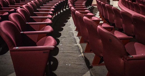 Trabajadores del Teatro Auditorium advirtieron por una tercerización de tareas