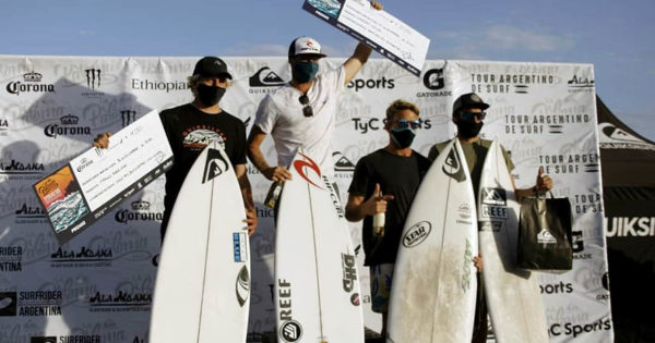 Leandro Usuna se consagró nuevamente campeón argentino de surf