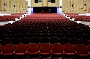 El Teatro Auditorium reabre sus salas y suma programación al aire libre