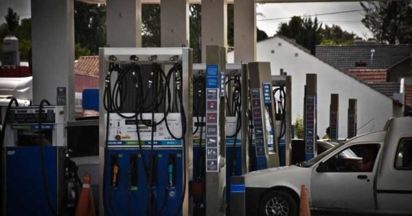 Combustibles: extienden el acuerdo y seguirán los aumentos del 4% por mes