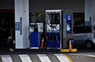 Nuevo aumento en los precios de los combustibles: 1% en nafta y 1,9% en gasoil