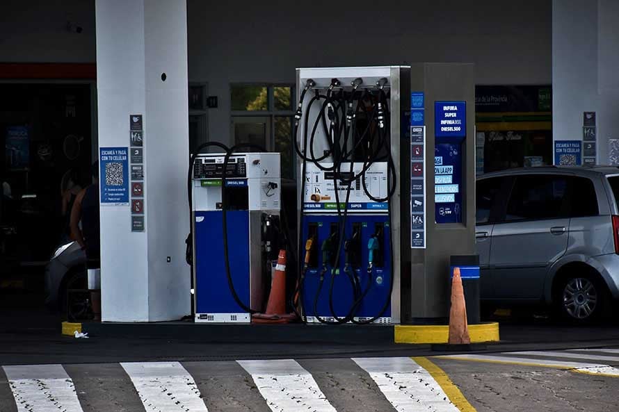 YPF aplicó un nuevo aumento del 2,9% en los precios de los combustibles