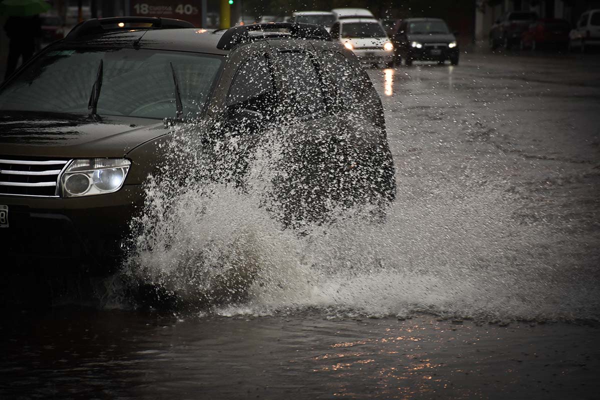 Emiten un alerta meteorológico por lluvias persistentes en Mar del Plata