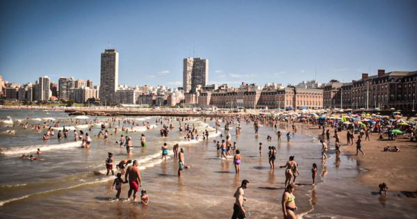Ola de calor: alerta amarillo por “temperaturas extremas” en Mar del Plata