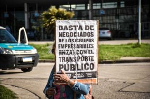Sin boleto estudiantil en Costa Azul: una protesta en la Municipalidad