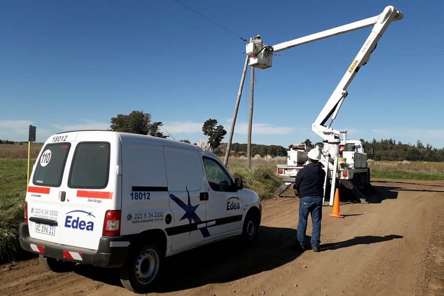 EDEA anunció obras para mejorar la capacidad de distribución en la red eléctrica