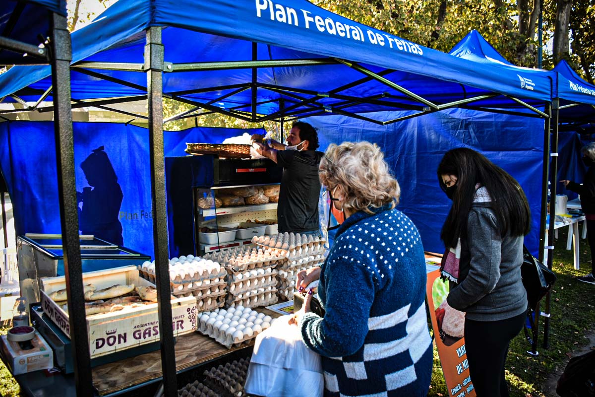 “Plan Federal de Ferias” sigue en Mar del Plata con venta de alimentos en los barrios