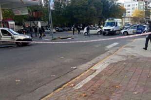 Violento choque y vuelco en el centro de Mar del Plata