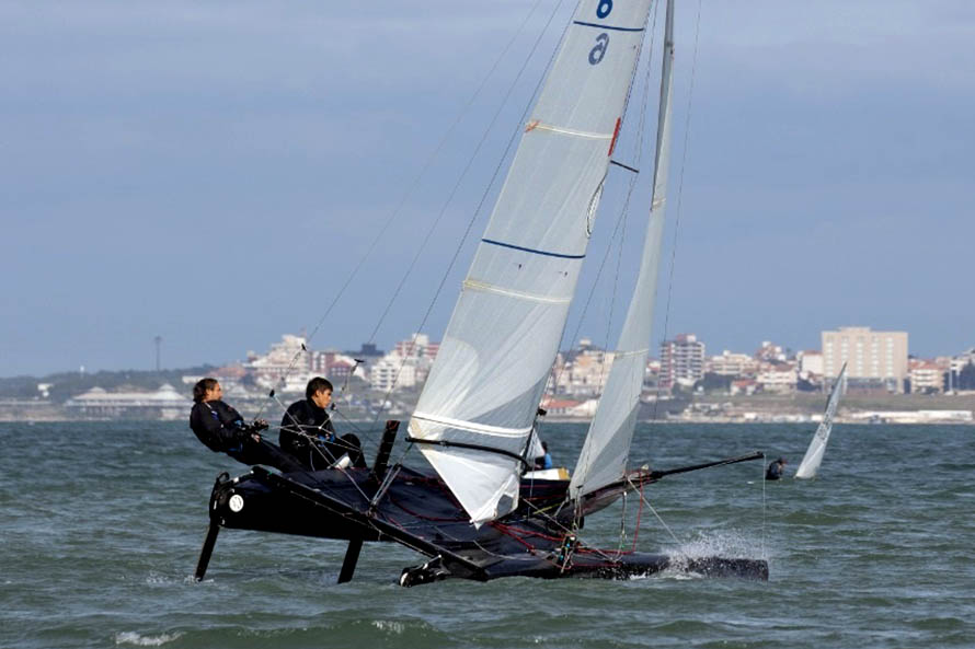 Yachting: representantes marplatenses del Club Náutico competirán en Europa