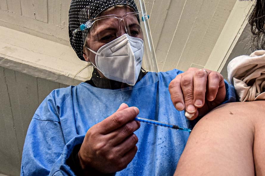 Coronavirus: amplían la “vacunación libre” de segundas dosis para todos los mayores de 18 años