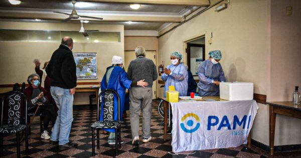 Coronavirus: completaron la vacunación en residencias de larga estadía de Mar del Plata