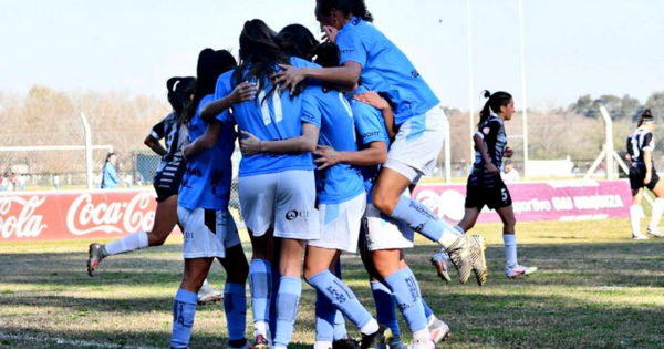 Fútbol femenino: con Marina Delgado, la UAI Urquiza se metió en las semifinales
