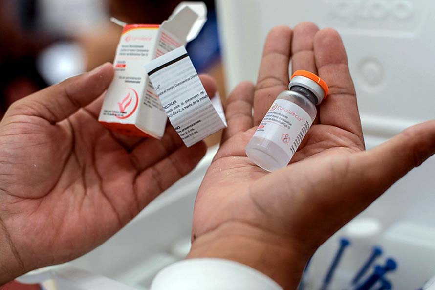 Coronavirus: llegaron a Argentina las primeras 200 mil vacunas de CanSino