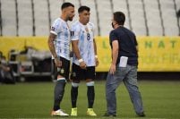 Autoridades sanitarias entraron a la cancha y se suspendió Argentina – Brasil