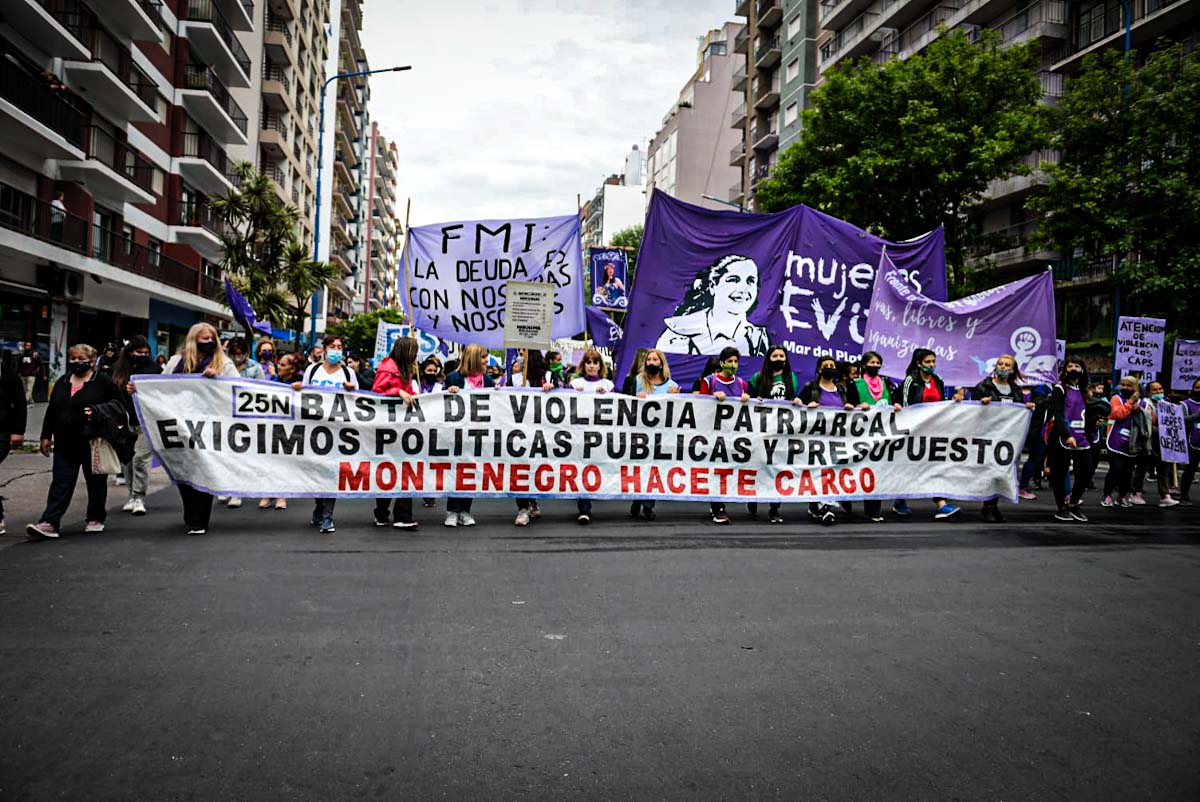 El 25N en Mar del Plata: “Vivas, libres y desendeudadas nos queremos”