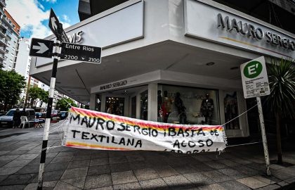 PROTESTA MAURO SERGIO TEXTILANA -741