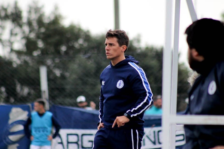 Gastón Tarantola reemplaza a Cristian Suárez como entrenador de Argentinos del Sud