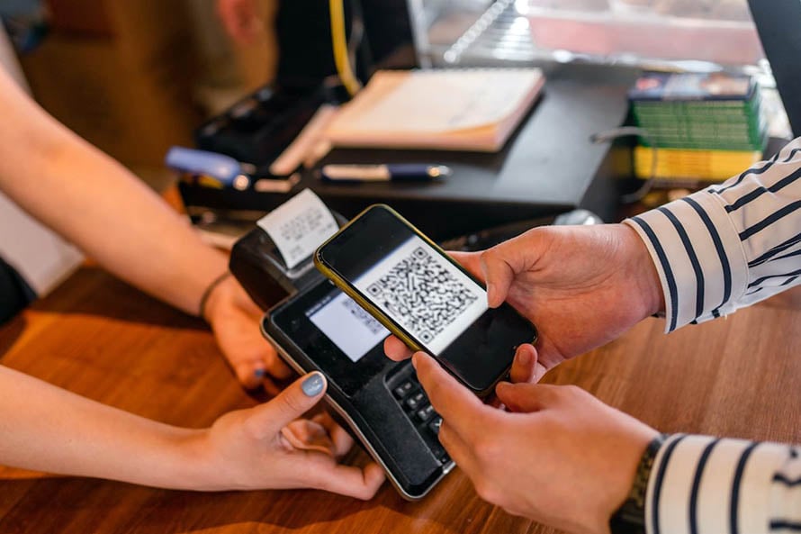Capacitarán a comercios para el uso de la billetera virtual Cuenta DNI