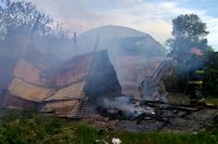 Bomberos sofocaron el incendio de una casa en Villa Evita