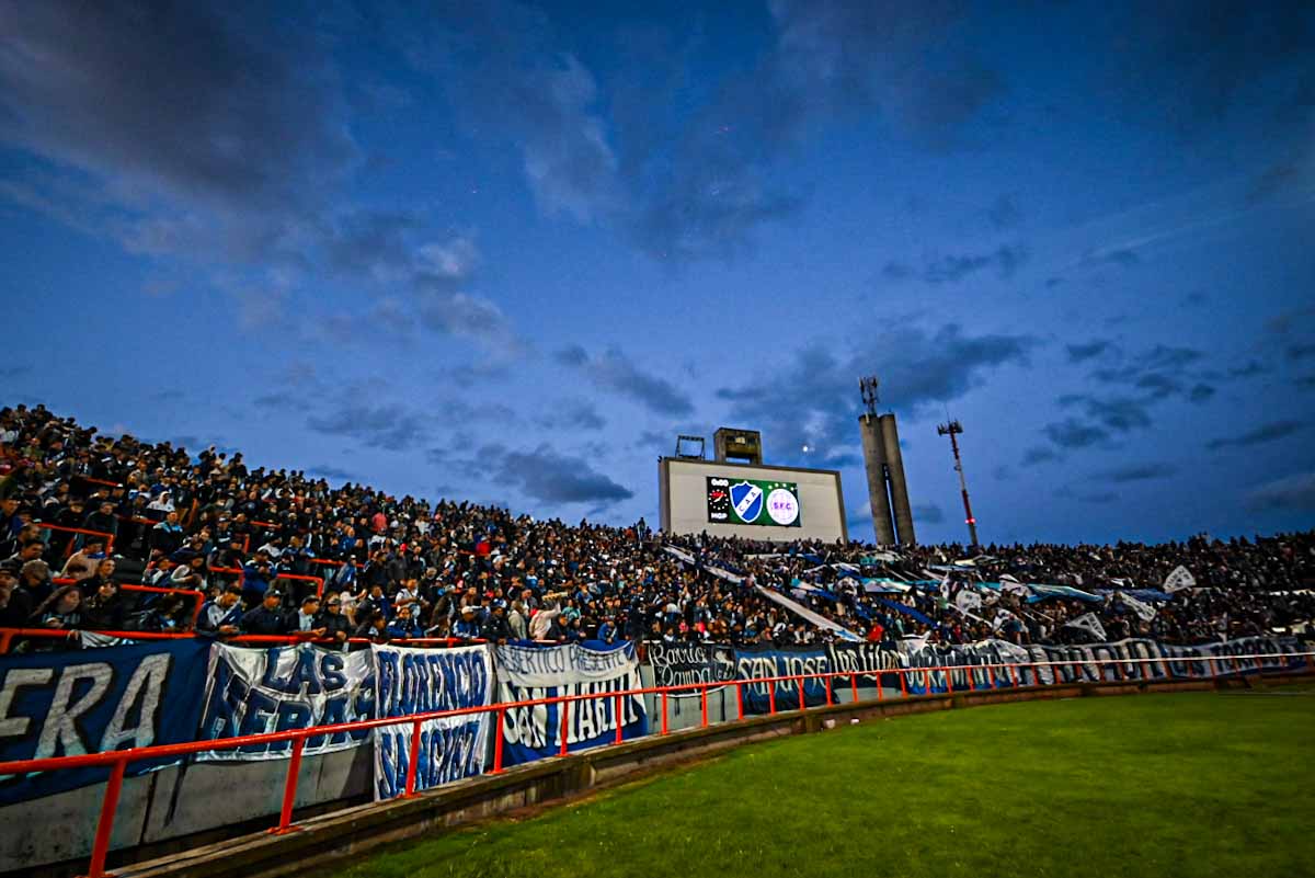 El partido entre Alvarado y Belgrano se disputará con público “neutral”