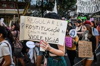 En el Día Mundial contra la Trata, nuevas críticas a la regulación de la prostitución