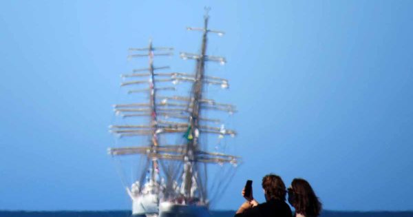 “Velas Latinoamérica 2022″: días y horarios para visitar la Fragata y los grandes veleros